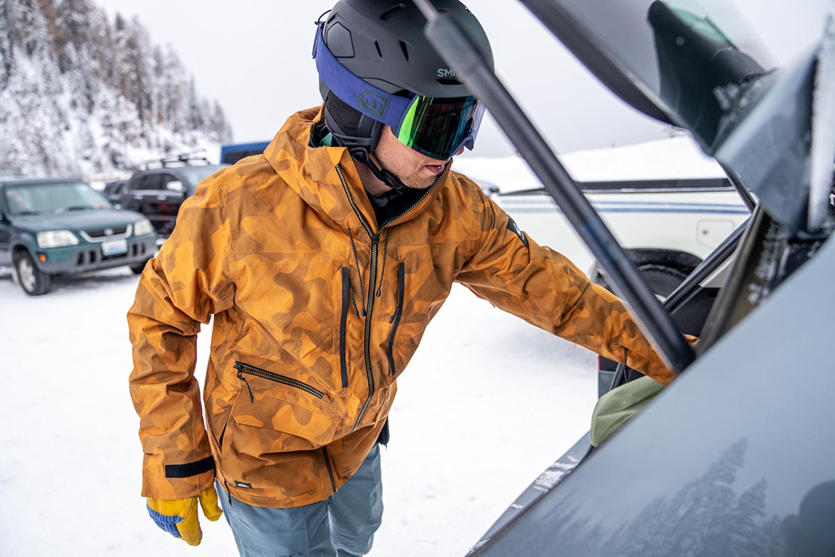 Thin best sale snowboard jacket